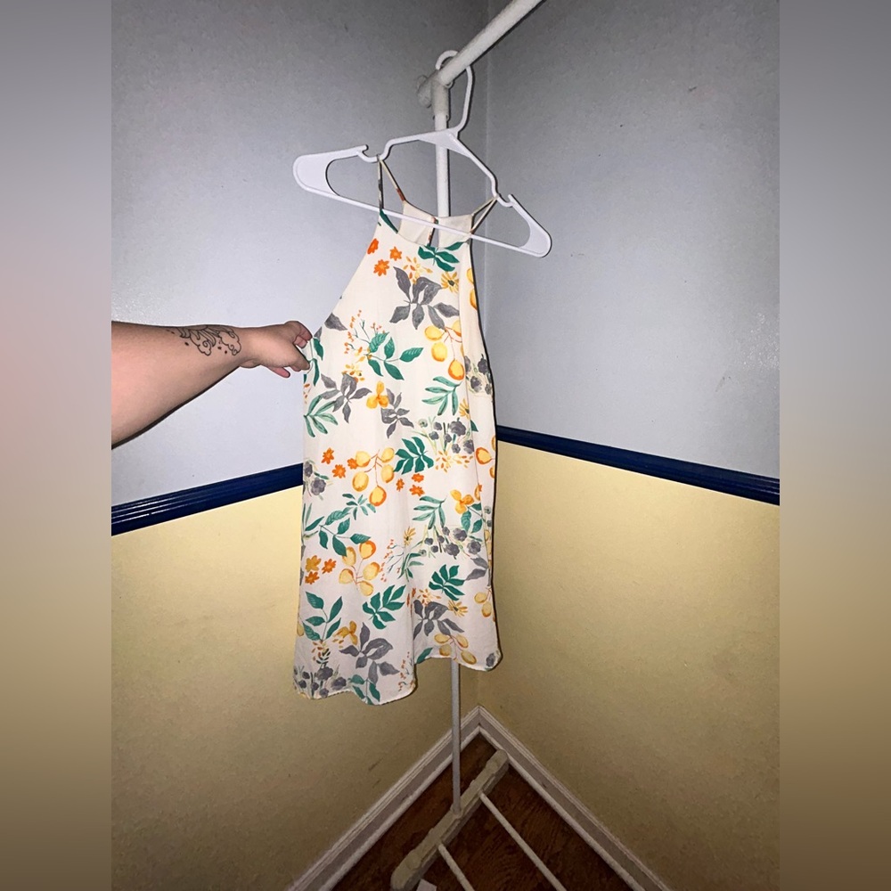 Le Kate Medium White Lemon Floral Print Sleeveless Dress